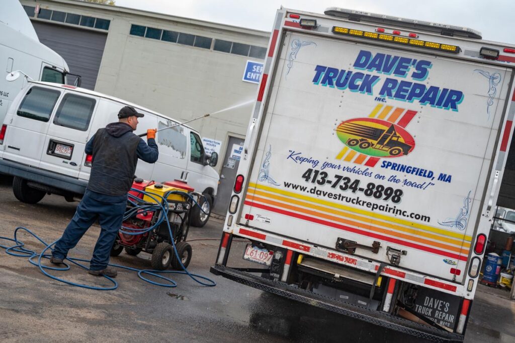 Dave's Truck Repair Services Springfield, MA